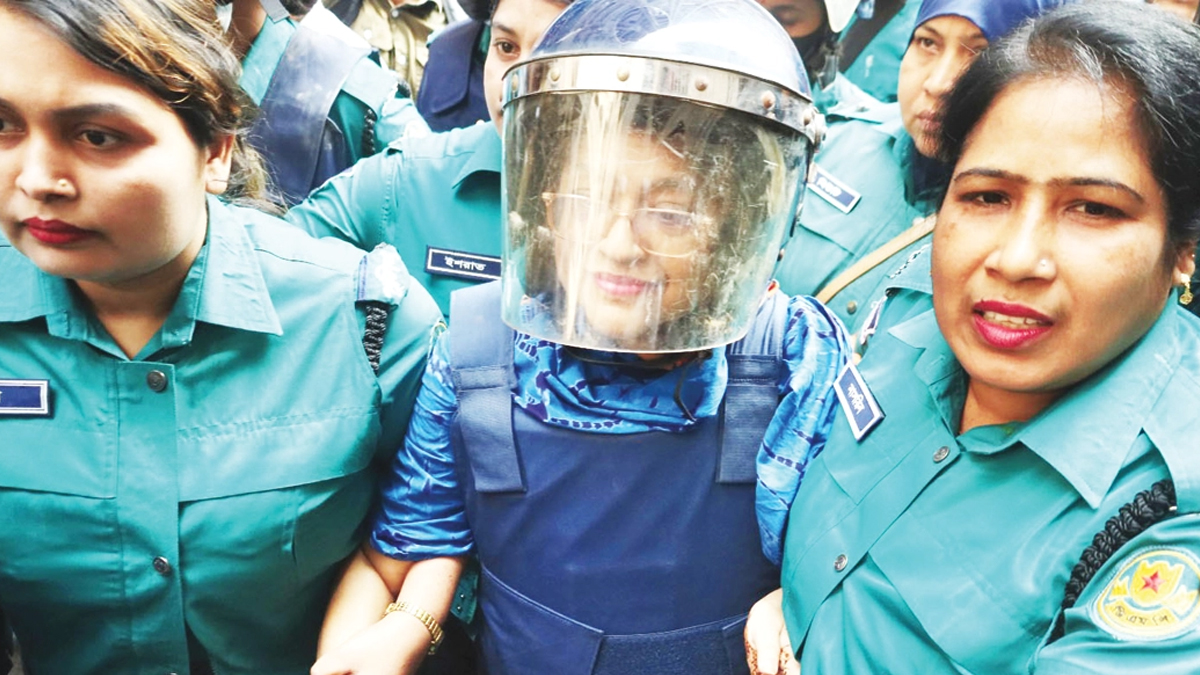 তুরিন আফরোজকে গ্রেপ্তার দেখানো হল হত্যা মামলায়